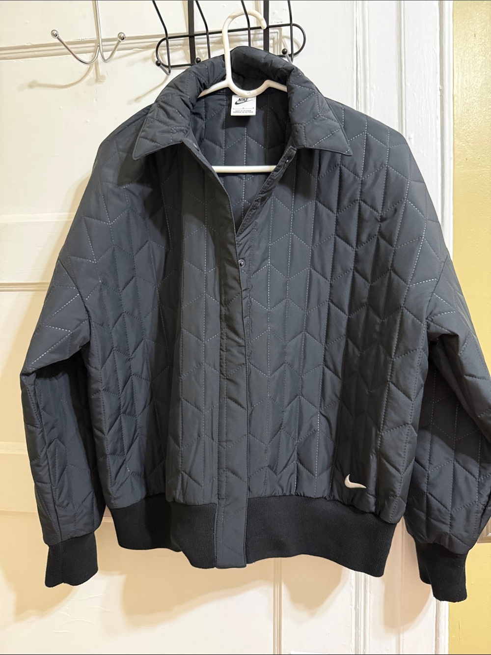 Nike Quilted Women's Bomber Jacket